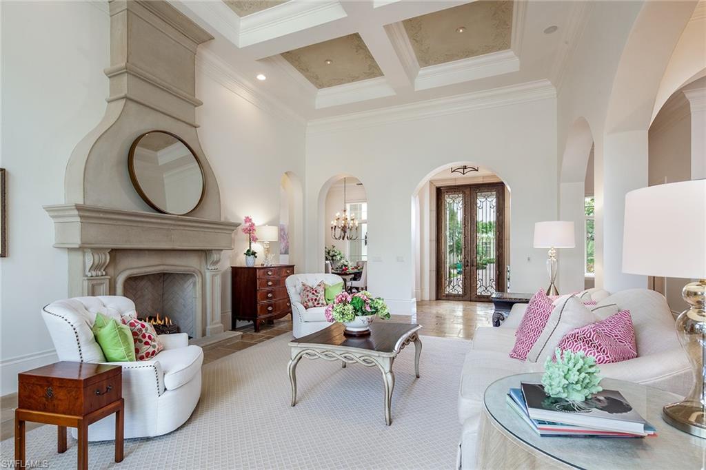2199 Miramonte Way Naples, FL 34105 - Photo 6 of 30 Gallery Image 6