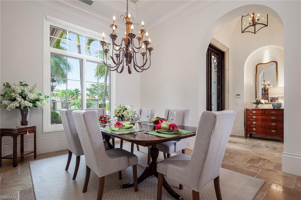 2199 Miramonte Way Naples, FL 34105 - Photo 7 of 30 Gallery Image 7