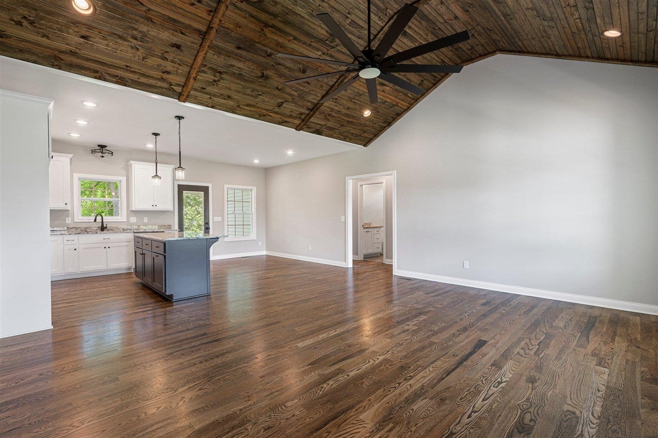 513 Fox Ridge Way Franklin, KY 42134 - Photo 18 of 27 Gallery Image 18