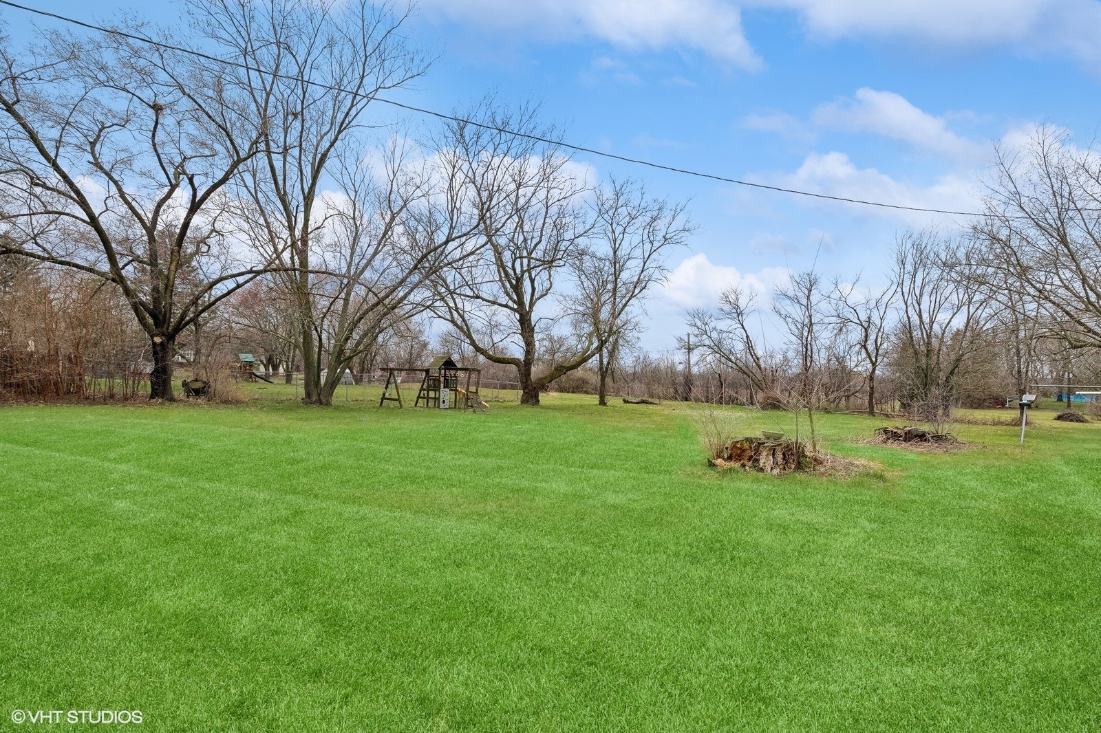 5632 Hanssen Road Gurnee, IL 60031 - Photo 21 of 26 Gallery Image 21
