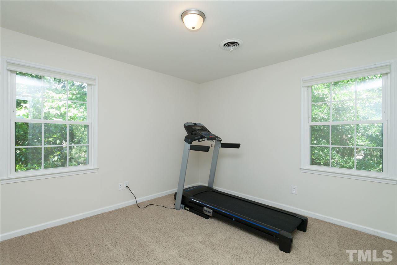 1324 Kintyre Circle Raleigh, NC 27612 - Photo 20 of 25 Gallery Image 20