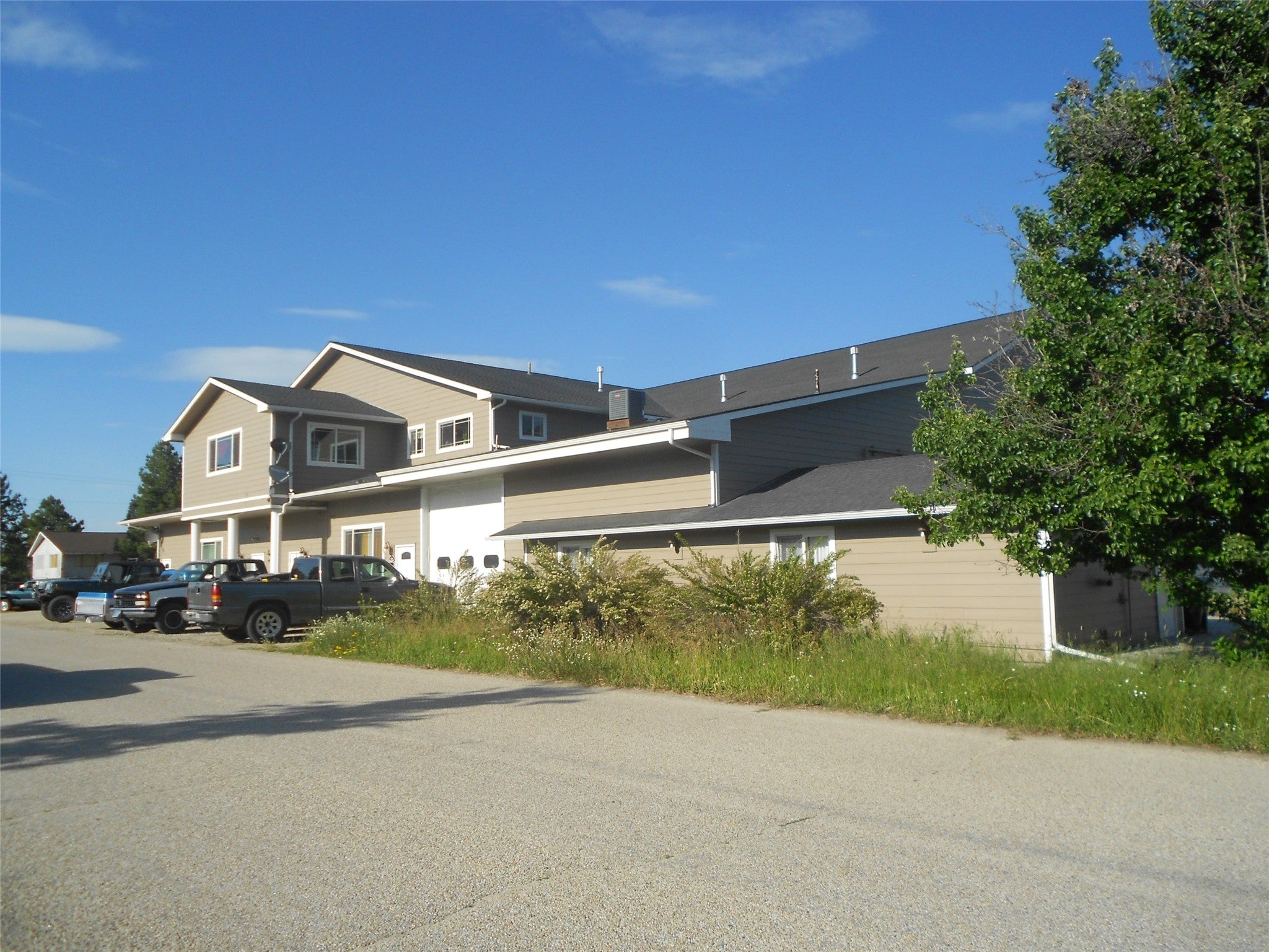 529 West River Road, Unit E Hamilton, MT 59840 - Photo 3 of 17 Gallery Image 3