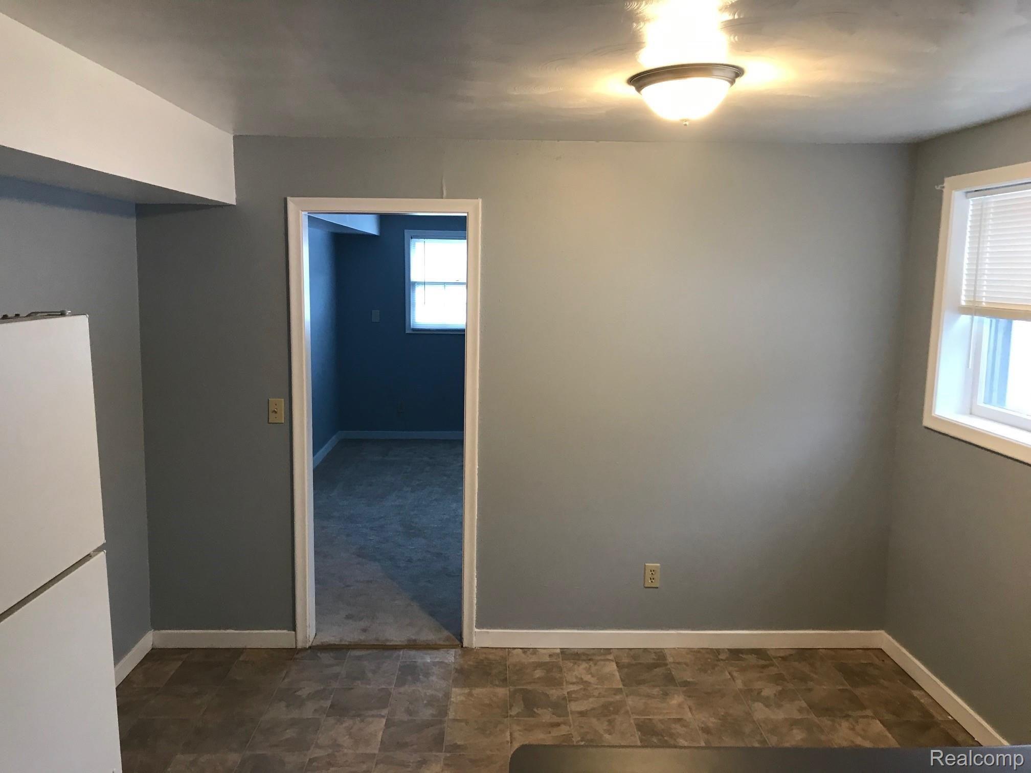 1648 Haslett Road East Lansing, MI 48823 - Photo 20 of 25 p06.jpg