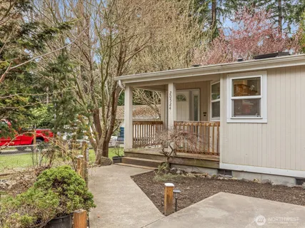 $500,000 | 20524 32nd Drive Southeast, Bothell, WA 98012