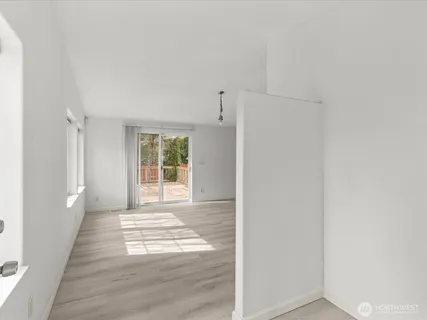 $500,000 | 20524 32nd Drive Southeast, Bothell, WA 98012
