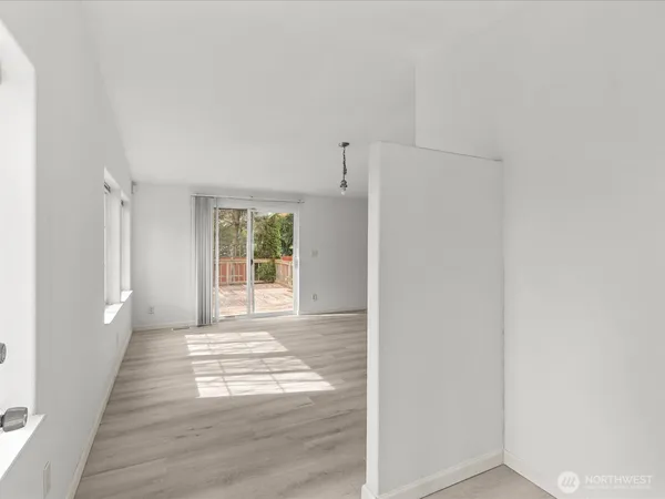 $500,000 | 20524 32nd Drive Southeast, Bothell, WA 98012