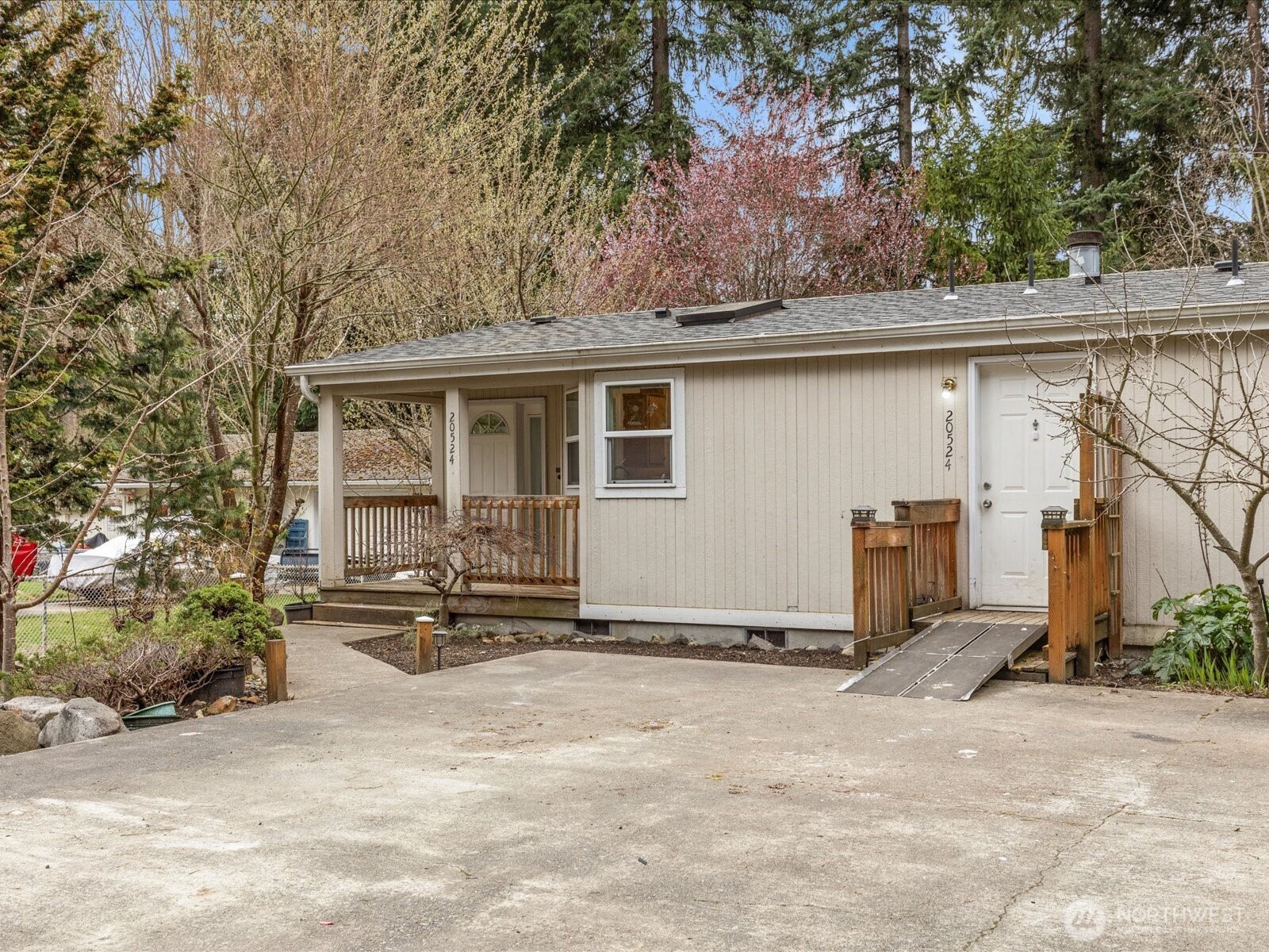 20524 32nd Drive Southeast Bothell, WA 98012 - Photo 15 of 39 front view of house