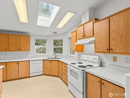 $500,000 | 20524 32nd Drive Southeast, Bothell, WA 98012