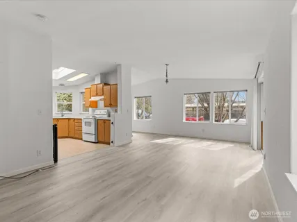 $500,000 | 20524 32nd Drive Southeast, Bothell, WA 98012