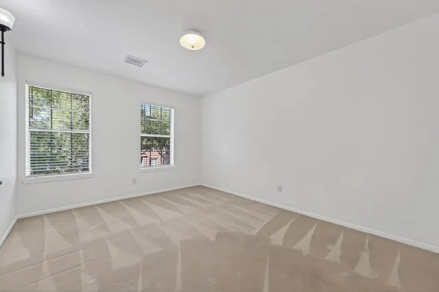 $3,100 | 2431 Parkwood Lane, Sugar Land, TX 77479