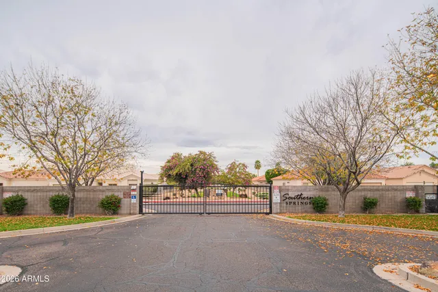 $450,000 | 2621 East Pecan Road, Phoenix, AZ 85040