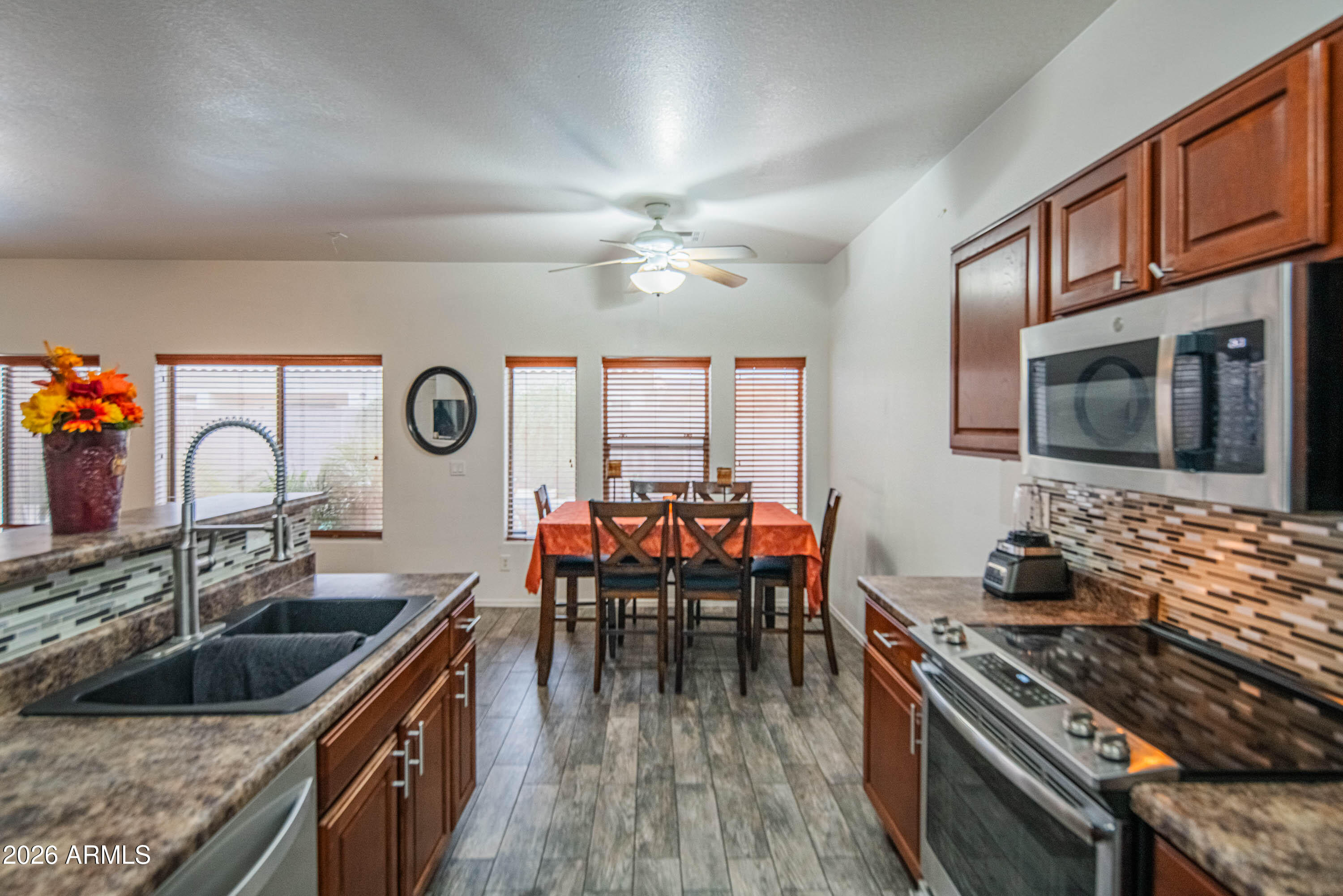 2621 East Pecan Road Phoenix, AZ 85040 - Photo 6 of 31 craigrootimaging_epr-28