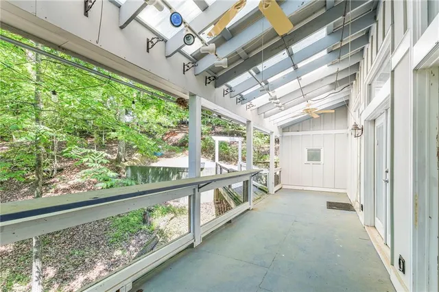 $2,900 | 6567 Tahiti Way, Flowery Branch, GA 30542