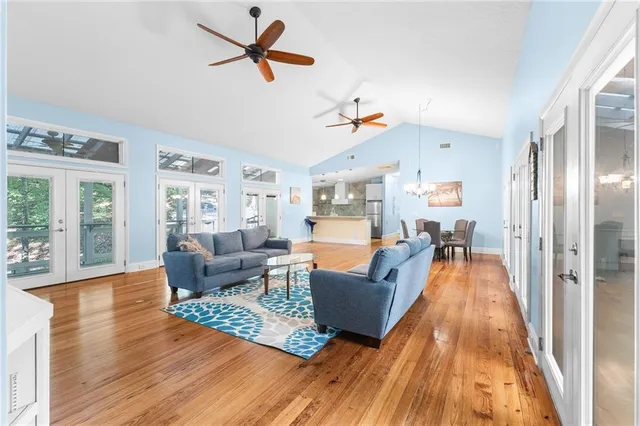 $2,900 | 6567 Tahiti Way, Flowery Branch, GA 30542