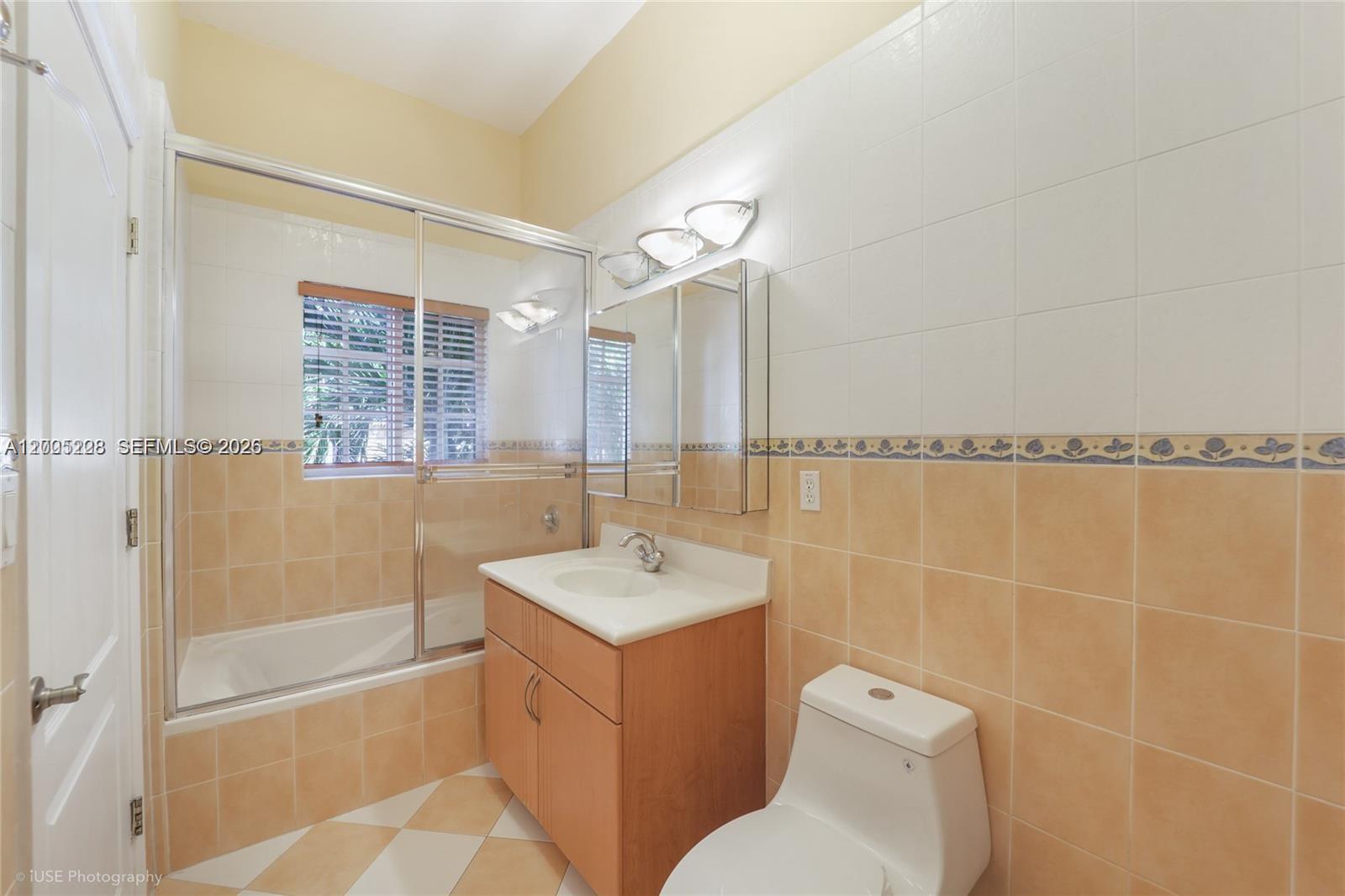 2919 Coconut Avenue, Unit 4 Miami, FL 33133 - Photo 13 of 16