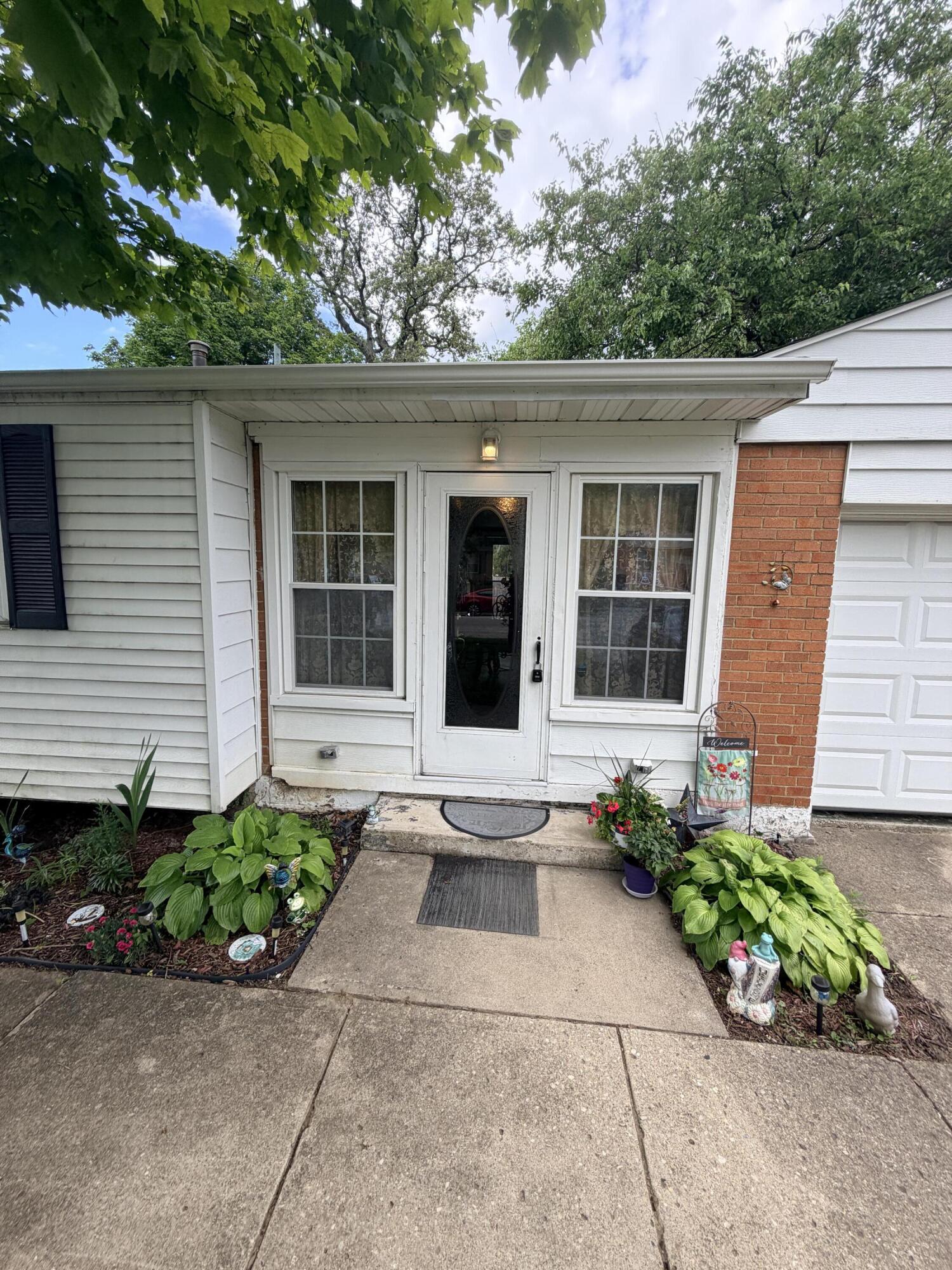 100 Inwood Road West Jefferson, OH 43162 - Photo 10 of 52 IMG_2422