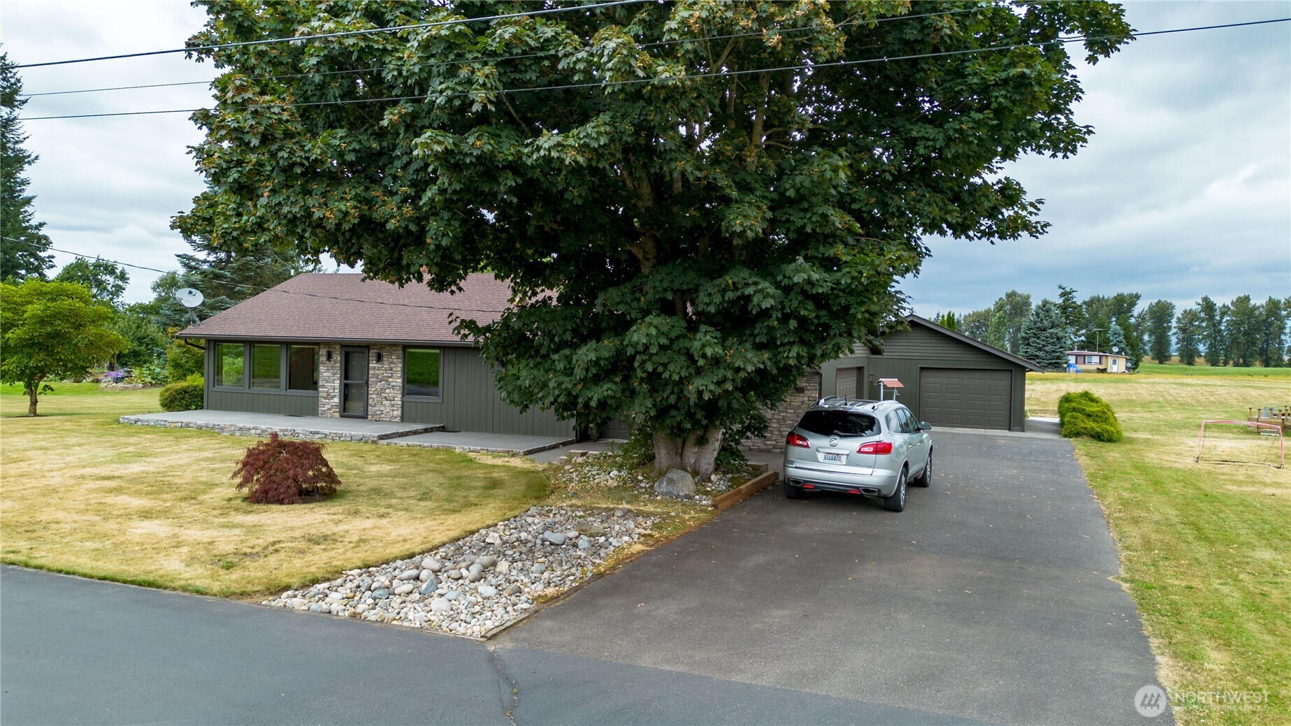 1724 Haveman Road Lynden, WA 98264 - Photo 2 of 39