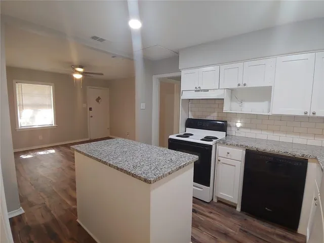 $135,000 | 2347 Village Way, Dallas, TX 75216