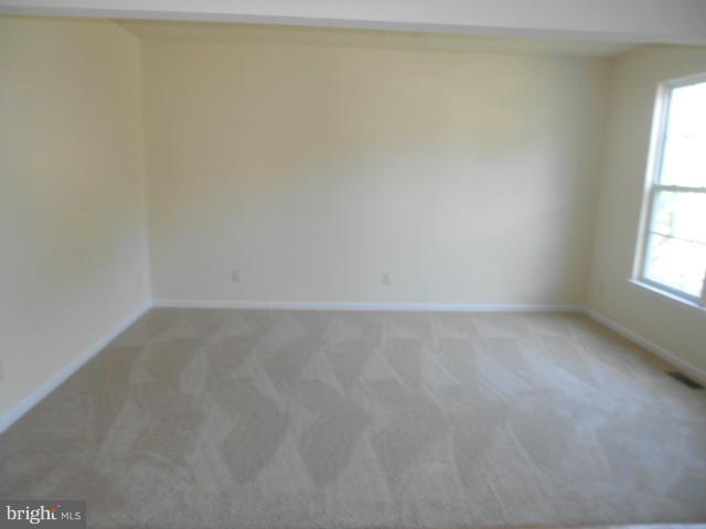 105 Patton Way Elkton, MD 21921 - Photo 4 of 26 Living Room