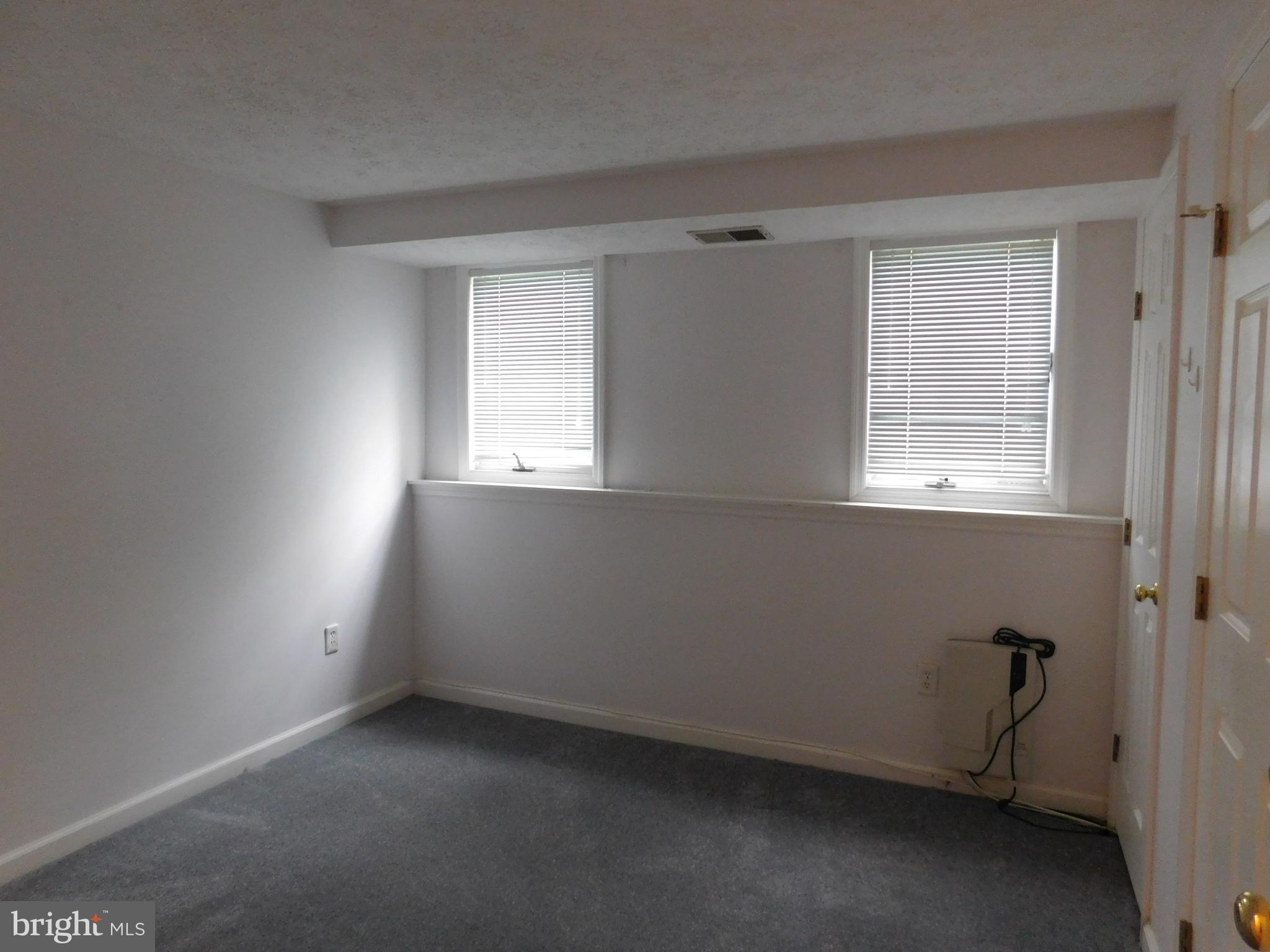 6375 Greenfield Road, Unit 1502 Elkridge, MD 21075 - Photo 14 of 20 second bedroom