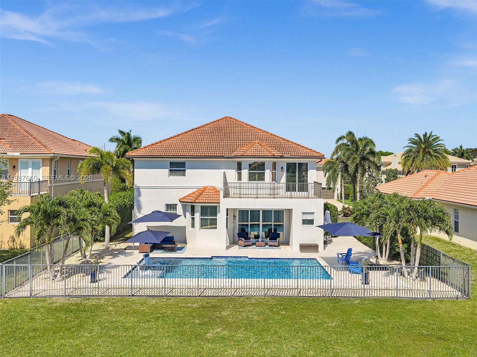 8878 Cobblestone Point Circle Boynton Beach, FL 33472 - Photo 3 of 89