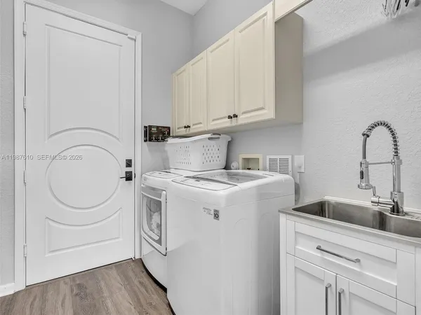 $1,100,000 | 8878 Cobblestone Point Circle, Boynton Beach, FL 33472