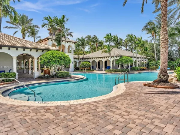 $1,100,000 | 8878 Cobblestone Point Circle, Boynton Beach, FL 33472