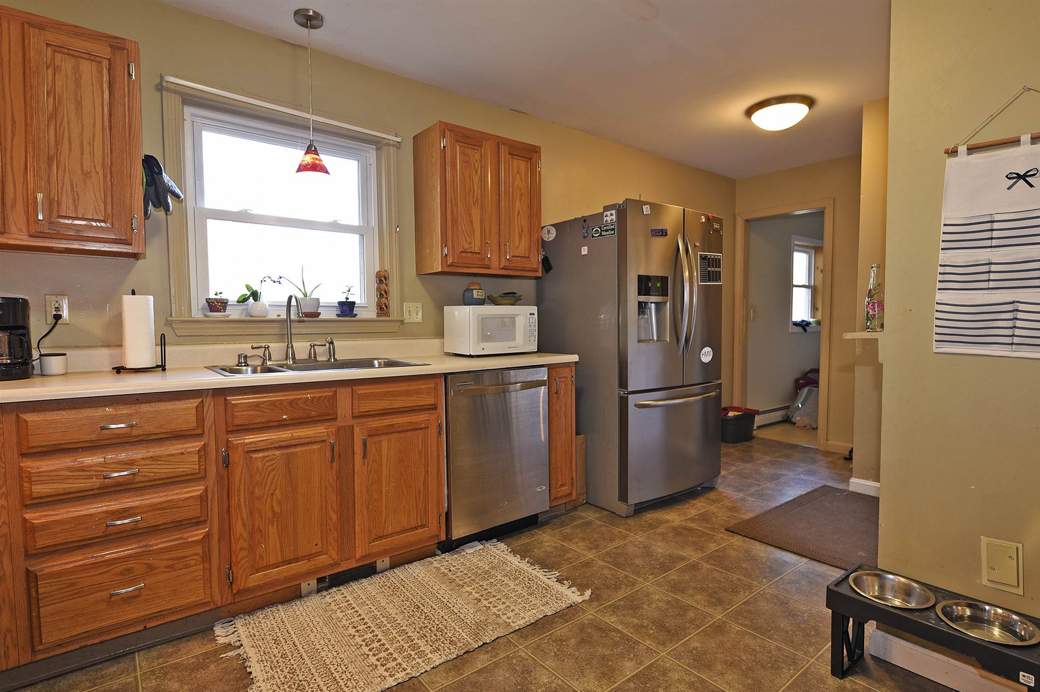 546 North Harbor Road Colchester, VT 05446 - Photo 2 of 36
