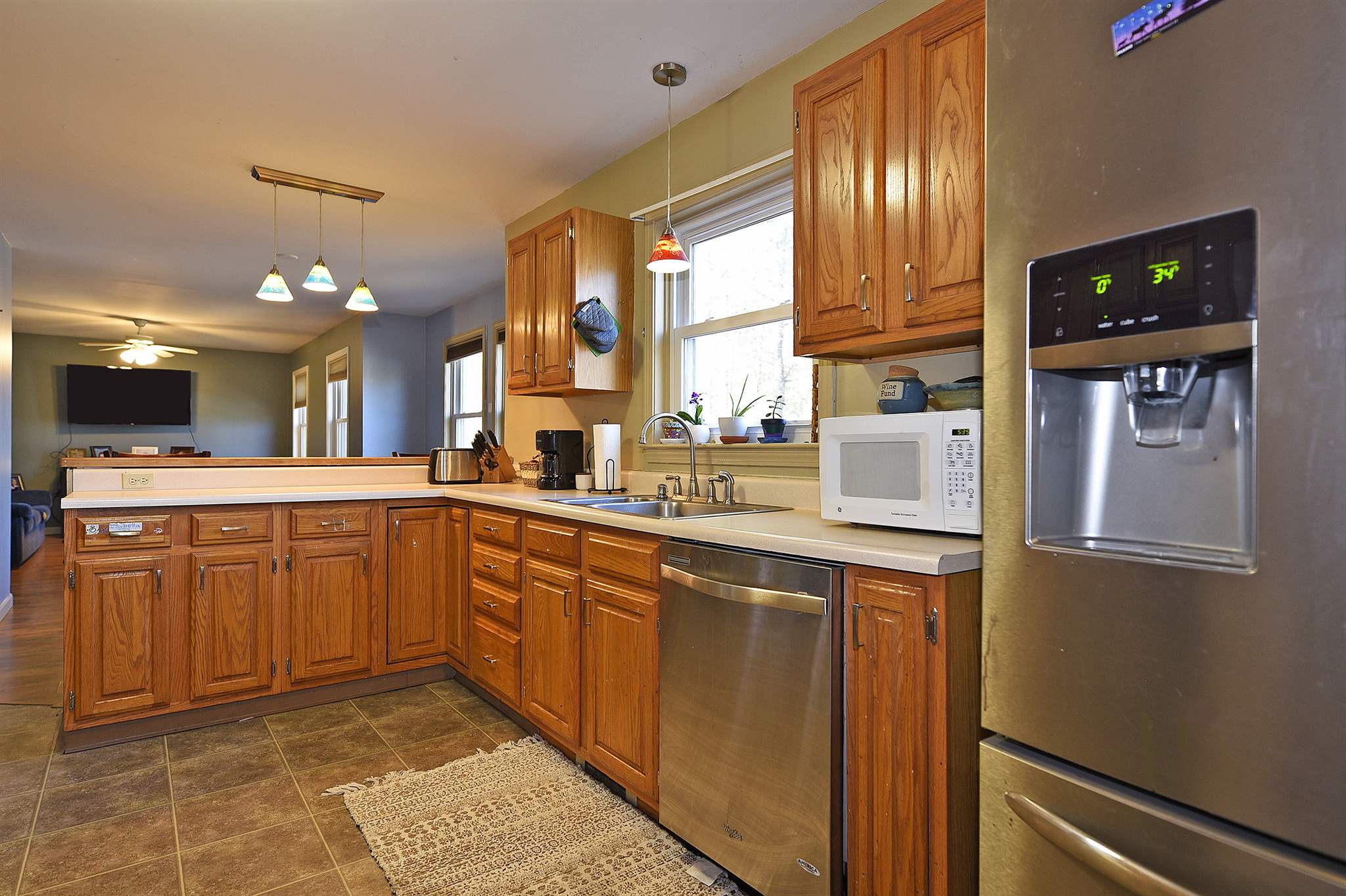 546 North Harbor Road Colchester, VT 05446 - Photo 3 of 36