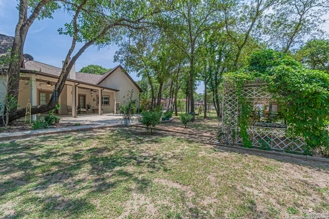 $729,990 | 323 Shannon Ridge Drive, Floresville, TX 78114