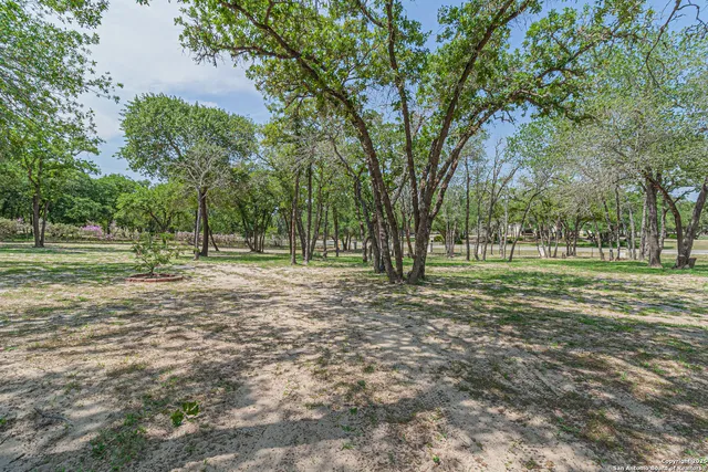 $729,990 | 323 Shannon Ridge Drive, Floresville, TX 78114