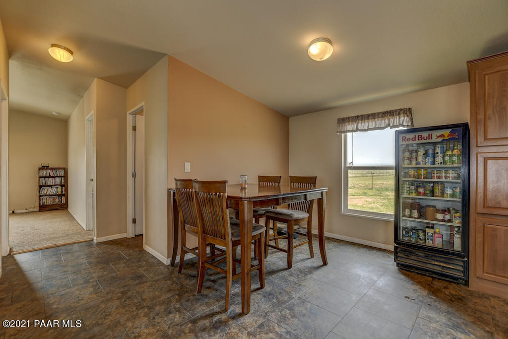 24512 North Big Springs Ranch Road Paulden, AZ 86334 - Photo 15 of 32 015_Dining Room