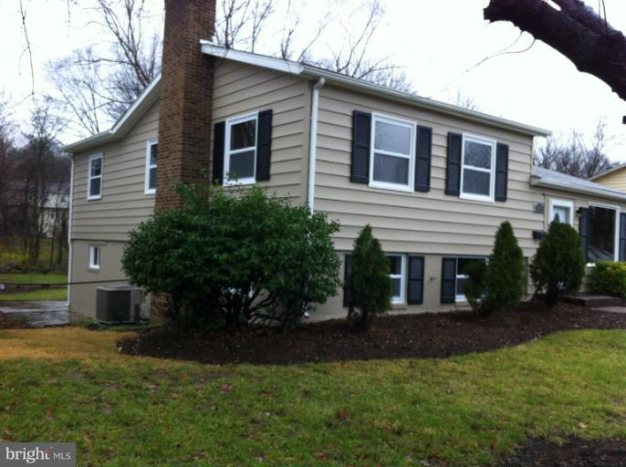 205 West Poplar Road Sterling, VA 20164 - Photo 23 of 27 Exterior (General)