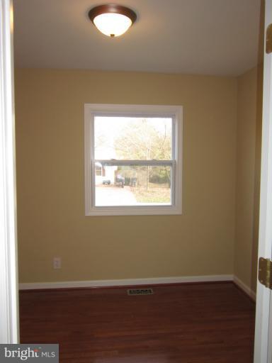 205 West Poplar Road Sterling, VA 20164 - Photo 6 of 27 Bedroom