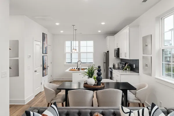 $321,200 | 700 North Dupont Avenue, Unit 107, Madison, TN 37115