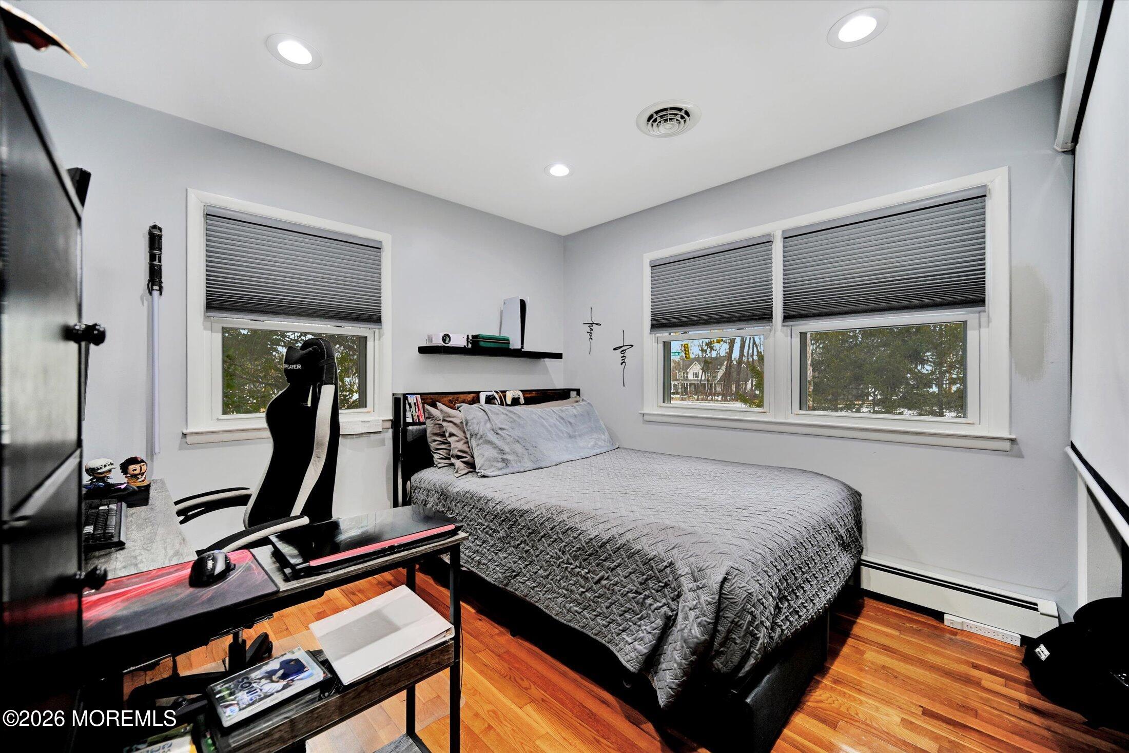 206 Cassville Road Jackson, NJ 08527 - Photo 15 of 32 17-Bedroom