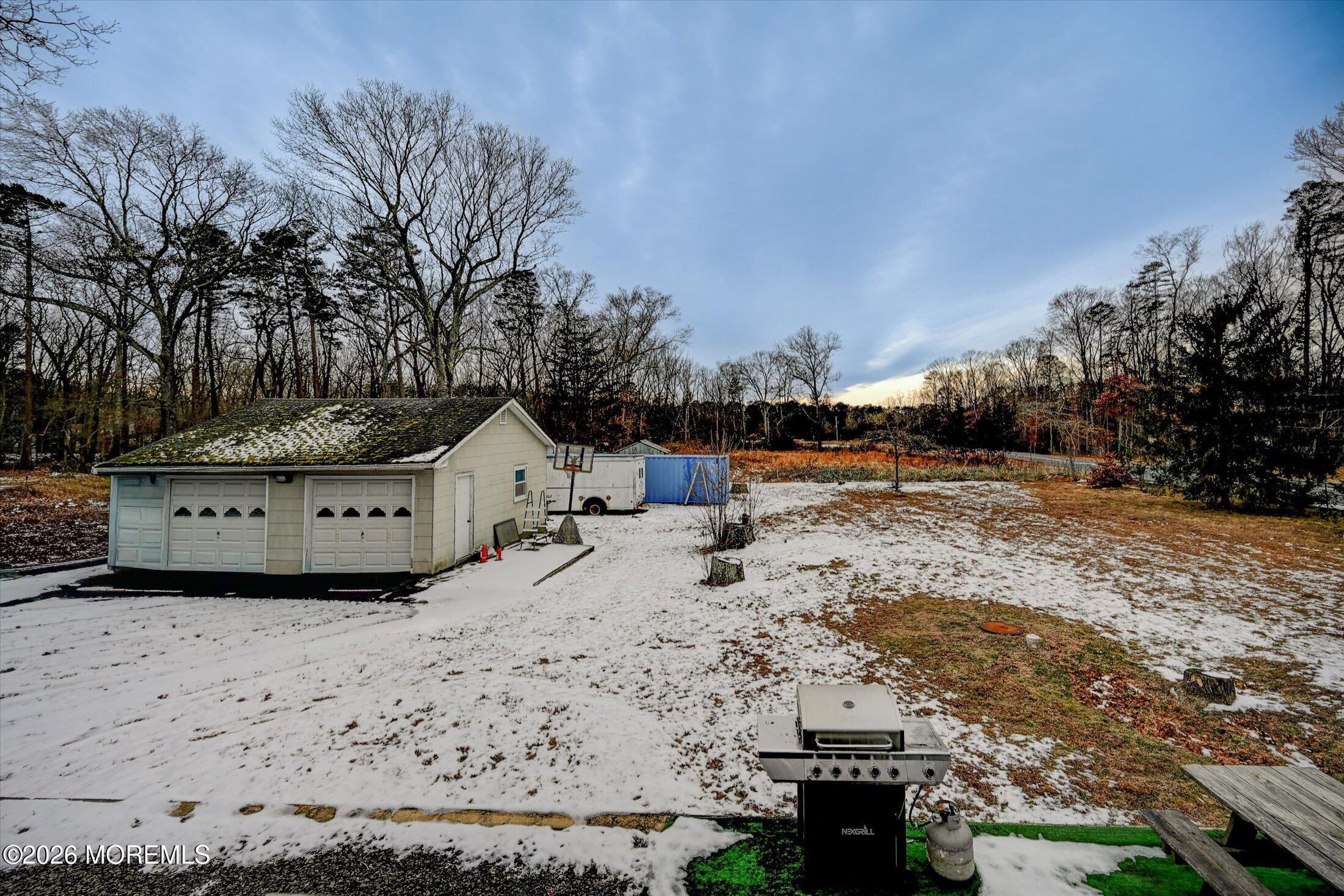 206 Cassville Road Jackson, NJ 08527 - Photo 26 of 32 28-Backyard