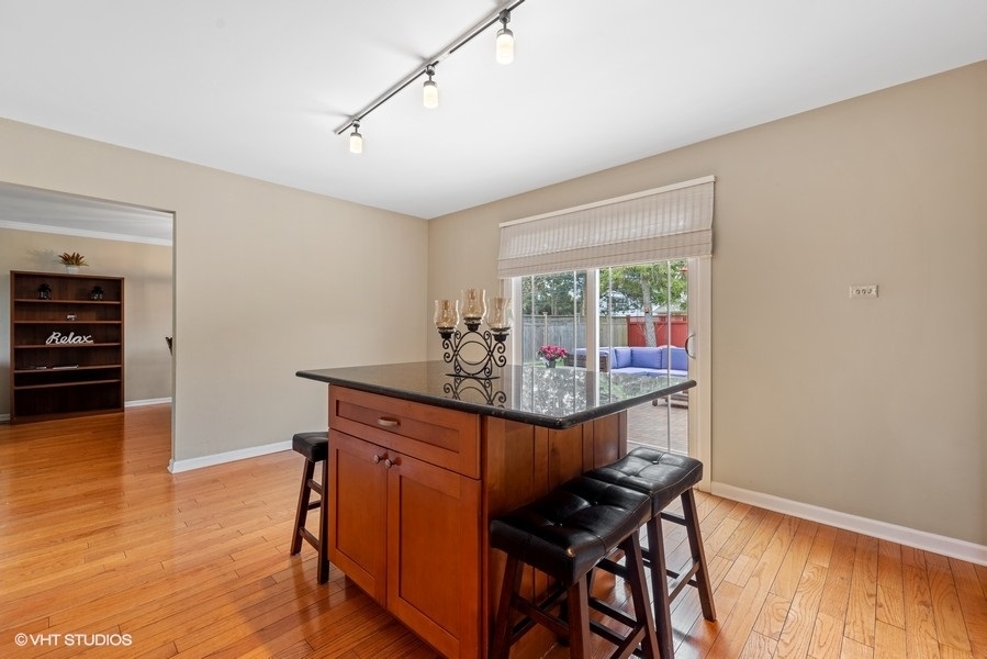 530 Highland Road Hinsdale, IL 60521 - Photo 8 of 18 Gallery Image 8