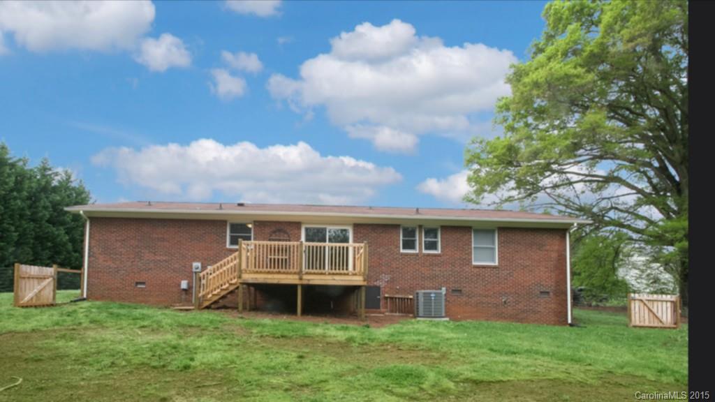 716 Shearers Road Mooresville, NC 28115 - Photo 2 of 15 Gallery Image 2