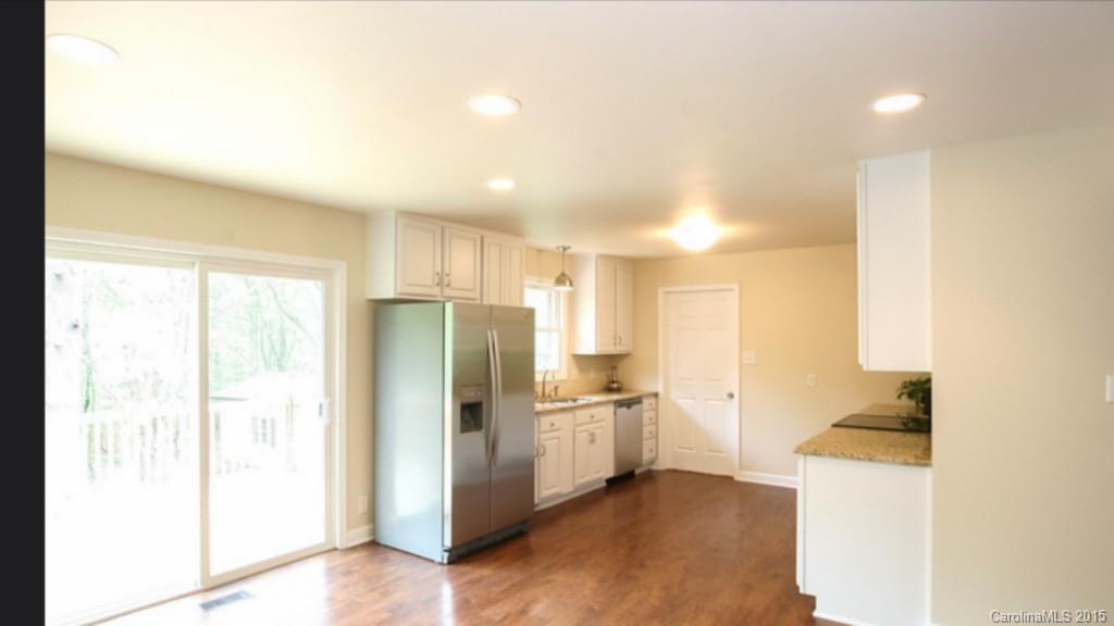 716 Shearers Road Mooresville, NC 28115 - Photo 6 of 15 Gallery Image 6