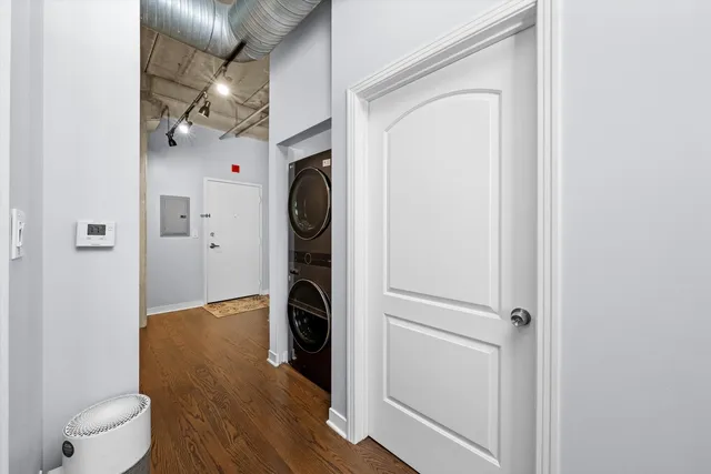 $320,000 | 811 West 15th Place, Unit 709, Chicago, IL 60608