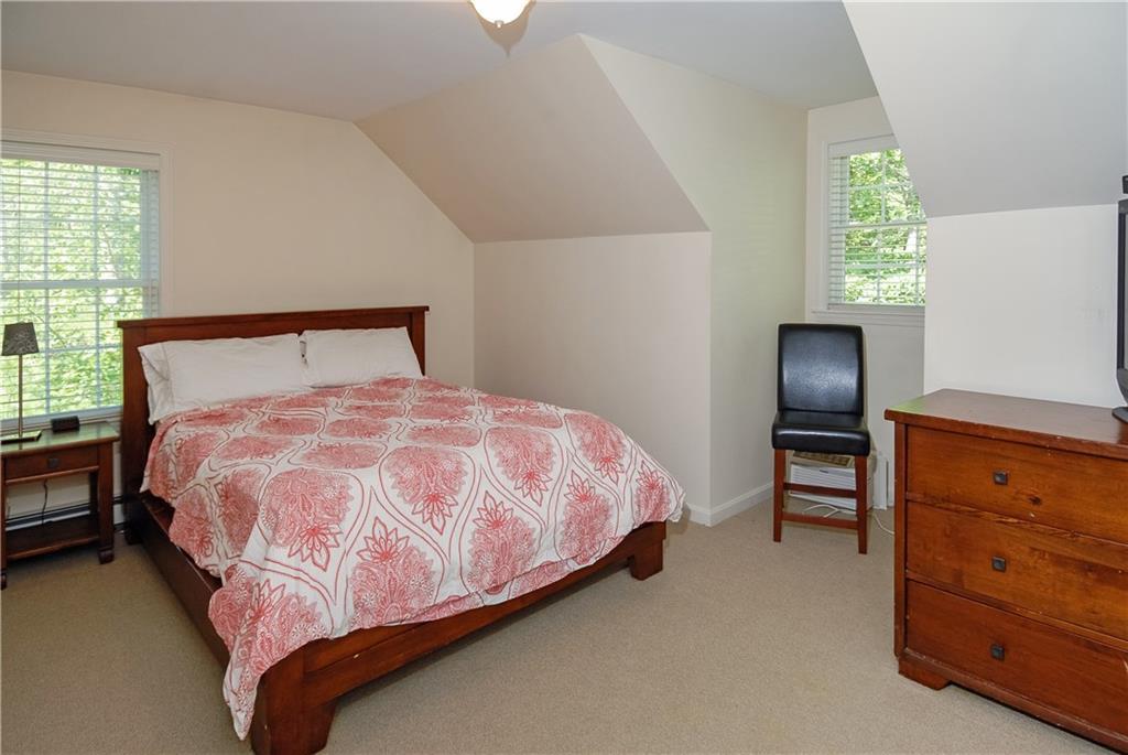 399 North Village Road Ogunquit, ME 03907 - Photo 27 of 30 Guest Bedroom