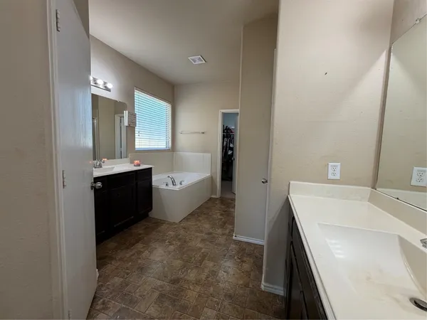 $269,500 | 11431 Vassal Crossing, Conroe, TX 77304