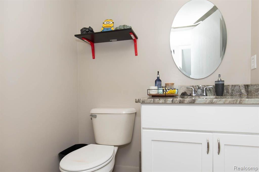 3912 Old Creek Road Troy, MI 48084 - Photo 20 of 38 Gallery Image 20
