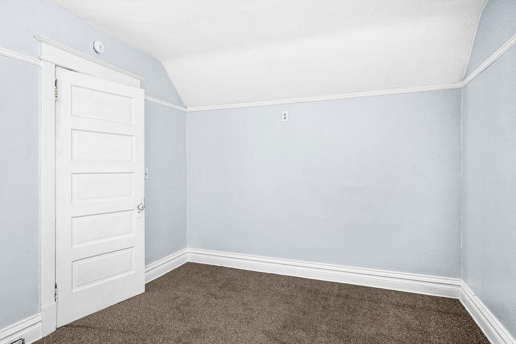 2203 West 2nd Street Duluth, MN 55806 - Photo 18 of 18