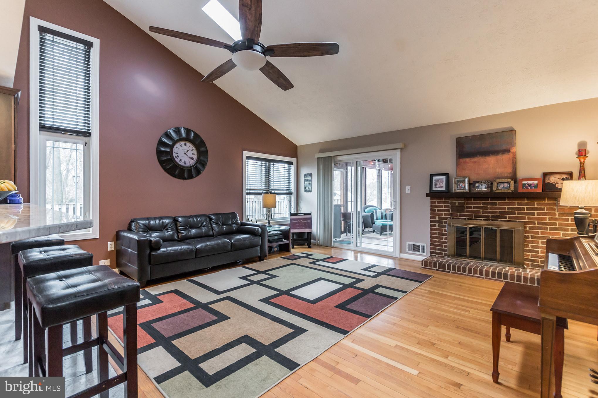 12209 Pueblo Road Gaithersburg, MD 20878 - Photo 11 of 30 Family Room w Skylights