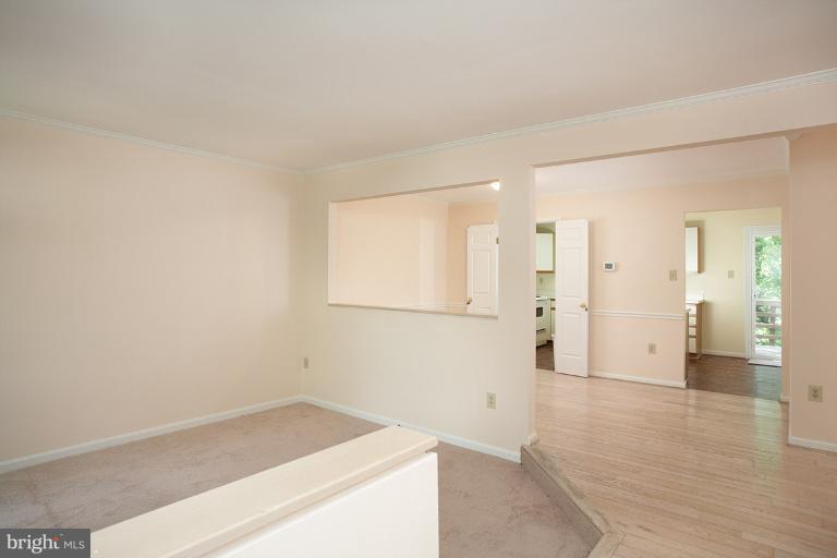 9123 Saffron Lane Silver Spring, MD 20901 - Photo 20 of 26 Living Room