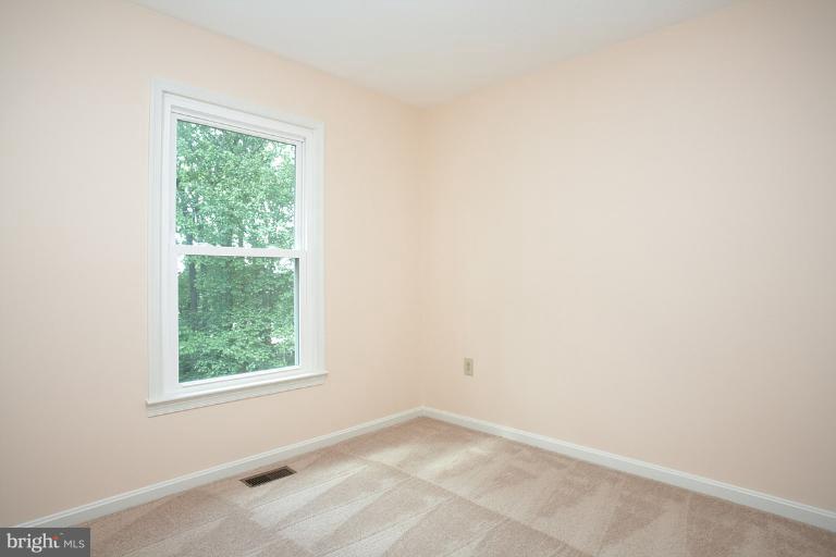9123 Saffron Lane Silver Spring, MD 20901 - Photo 26 of 26 Bedroom 3