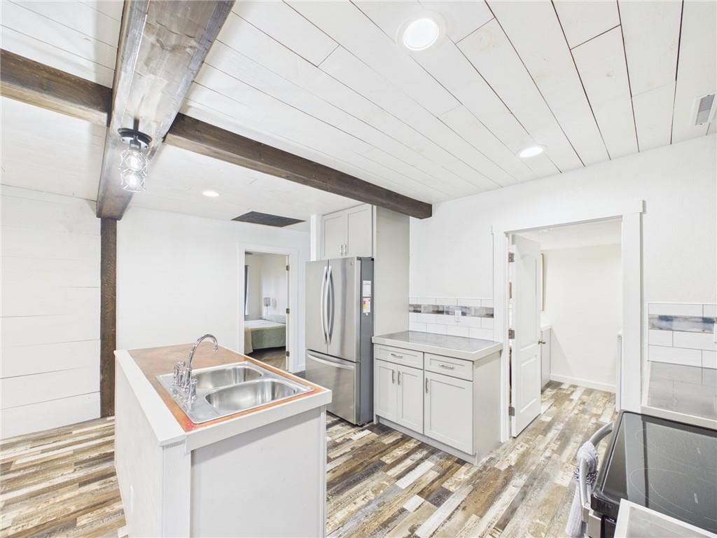 302 McCleverty Street Fort Scott, KS 66701 - Photo 8 of 23
