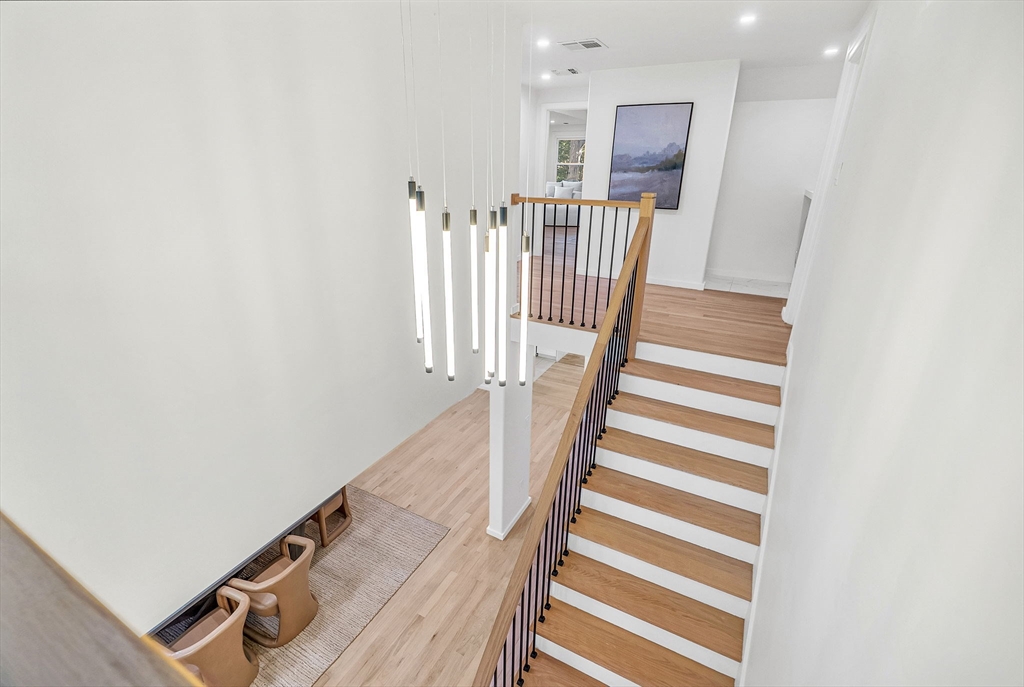 31 Alba Road Wellesley, MA 02481 - Photo 14 of 32